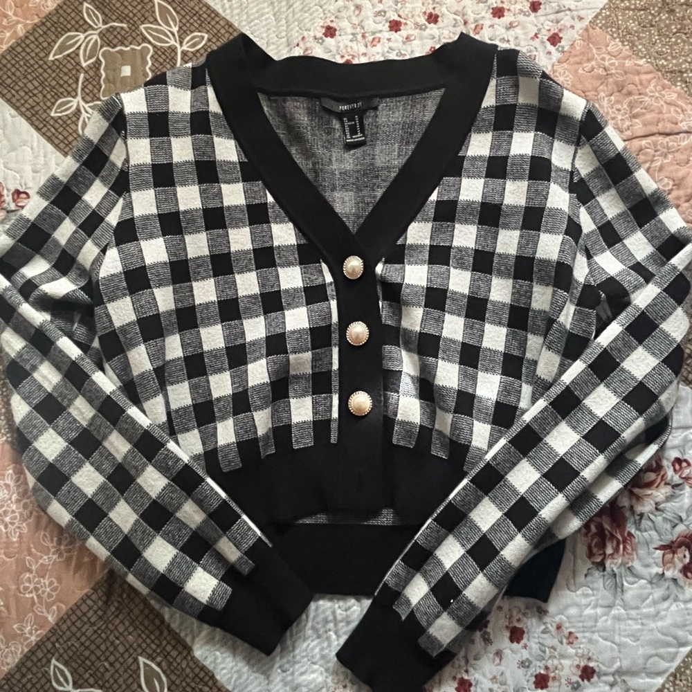 Forever 21 plaited cropped cardigan